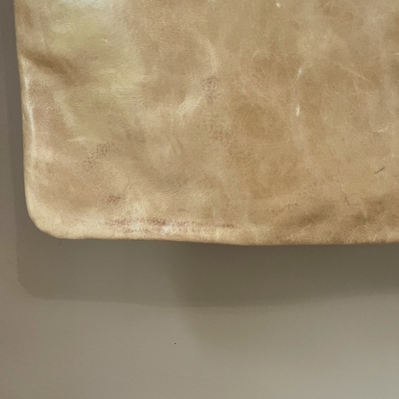 Antoni Lightly Distressed Leather Handbag -Latte - Picture 12 of 13